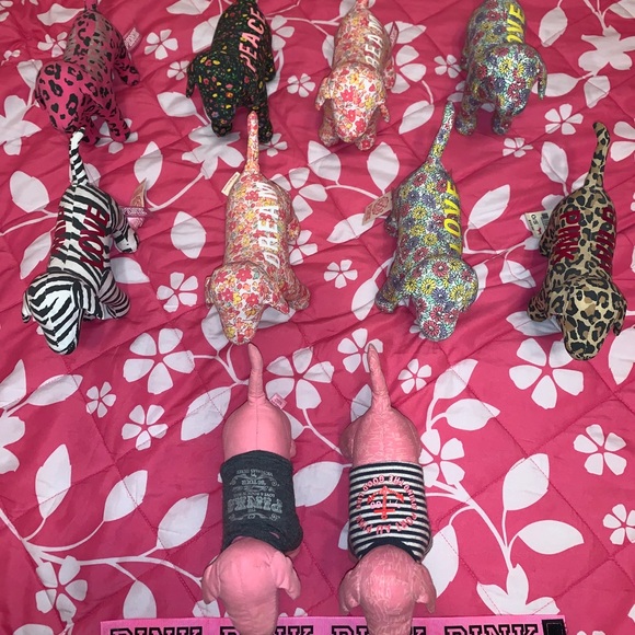 Victoria’s Secret Pink Dogs RARE - Picture 2 of 3